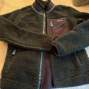 Like new Patagonia Retro-X Women’s fleece, size Small